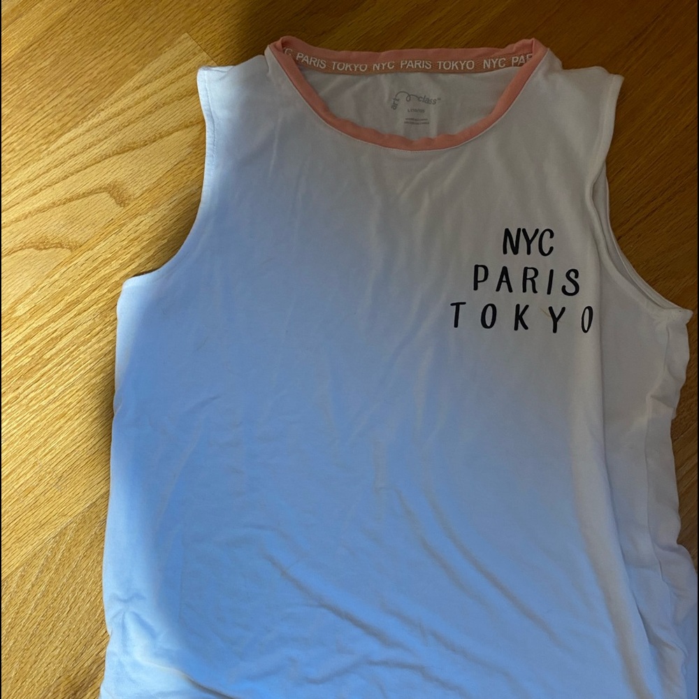 tank top!